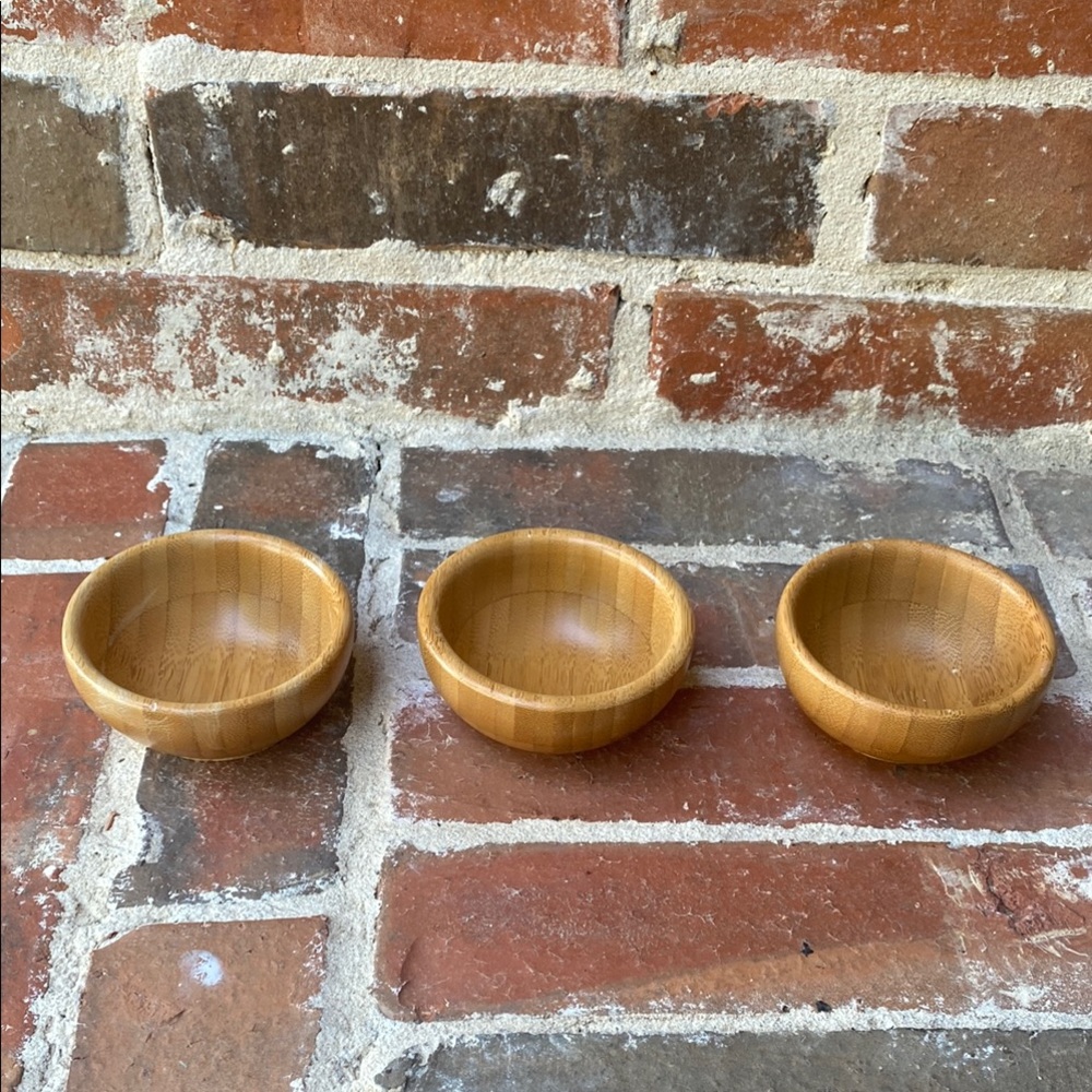 Pampered Chef Set of Three Bamboo Wood Bowls
